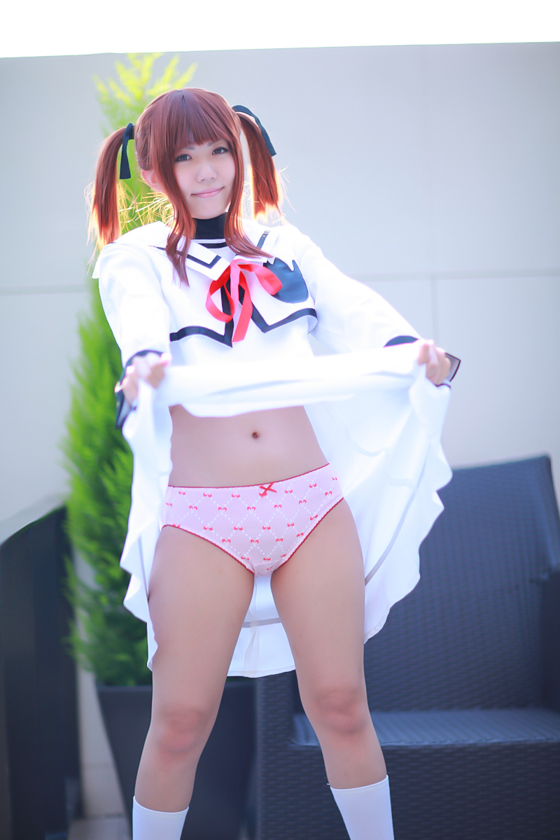 [Cosplay] Hot Maho Shojo Lyrical Nanoha 女优制服